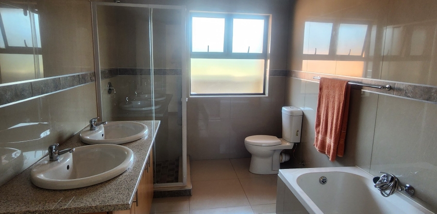 3 Bedroom Property for Sale in La Camargue Private Country Estate North West